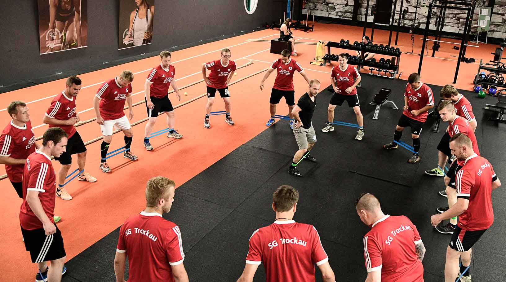 SG Trockau beim Cross Gym Trainin mit Bastian Lumpp in der Sportwelt Pegnitz