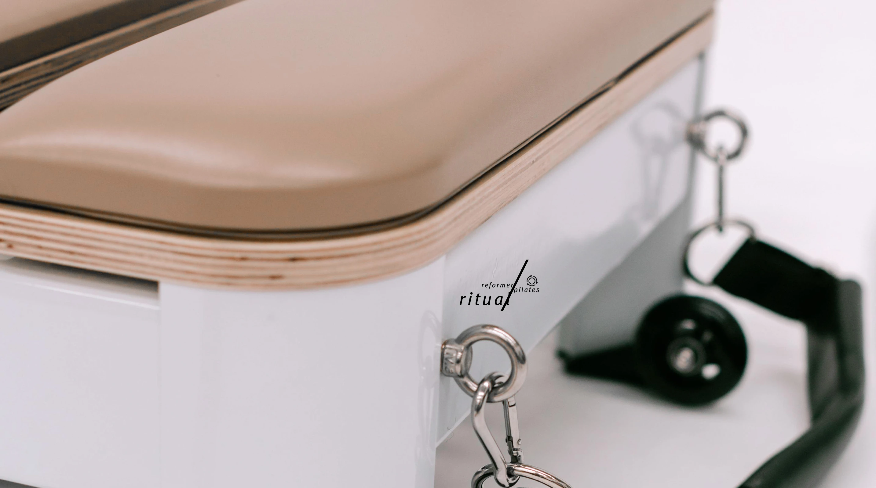 Pilates Reformer Training Detail